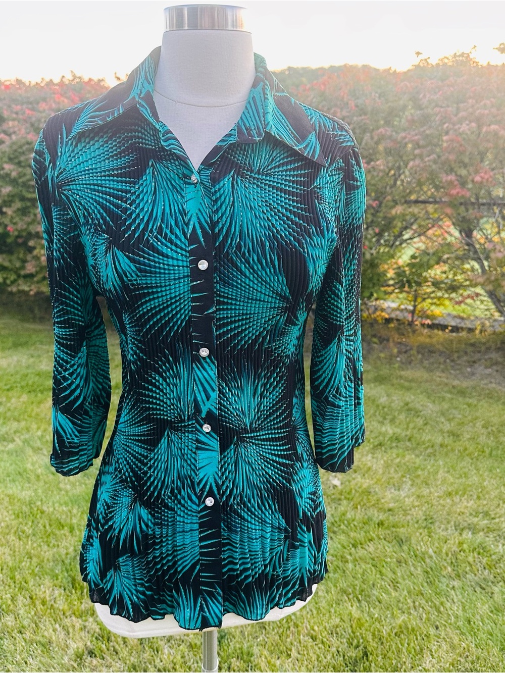 Urban Wear Black & Teal Button Down Blouse Size M